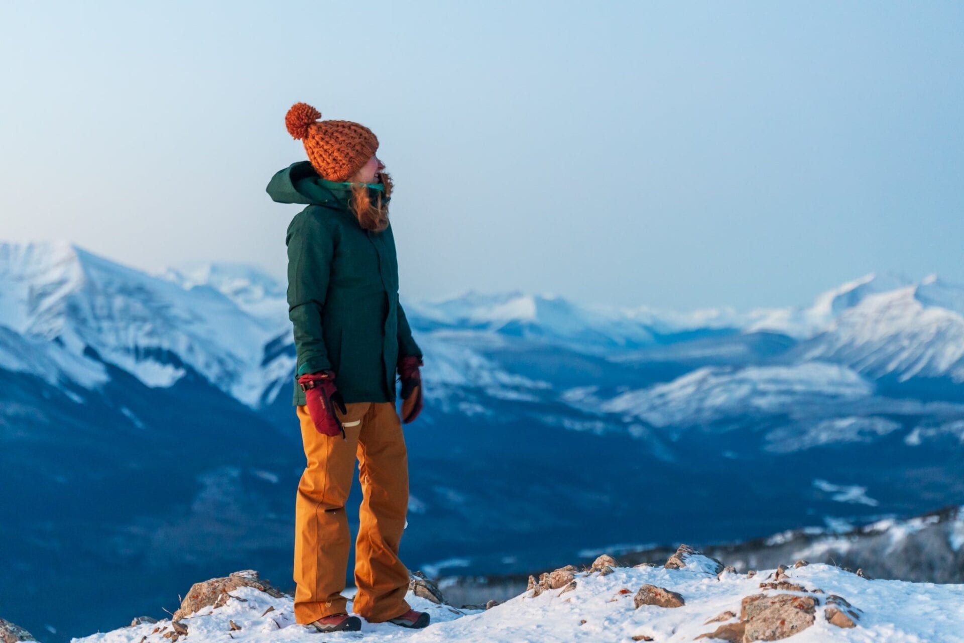 alpen glow orange toque